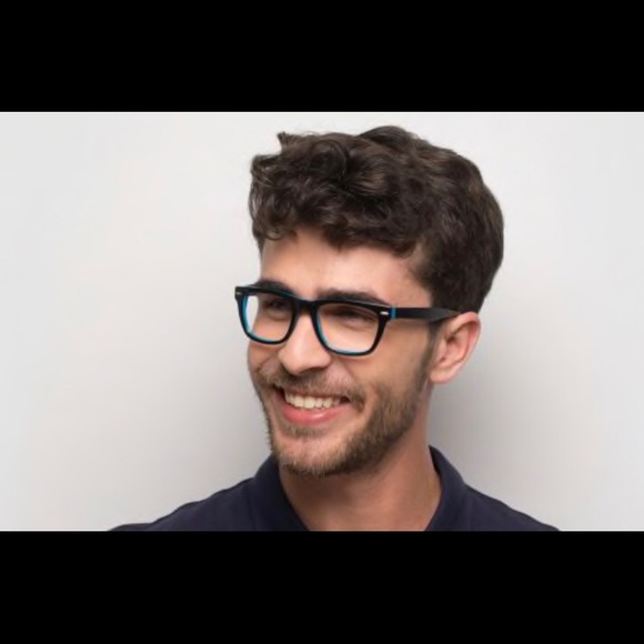 Eyeglasses - Picture 7 of 8